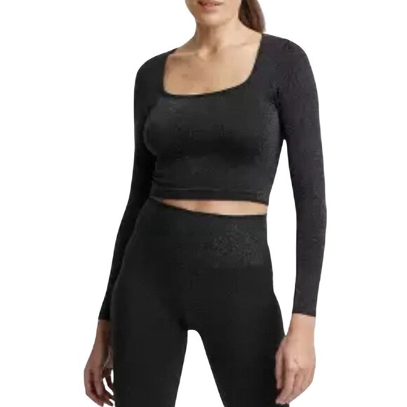 All In Motion Long Sleeve Cropped Top Size Medium Black Metallic Shimmer Sporty - Picture 1 of 6